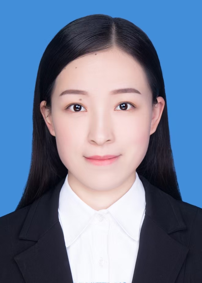 张莲.jpg 张莲.jpg