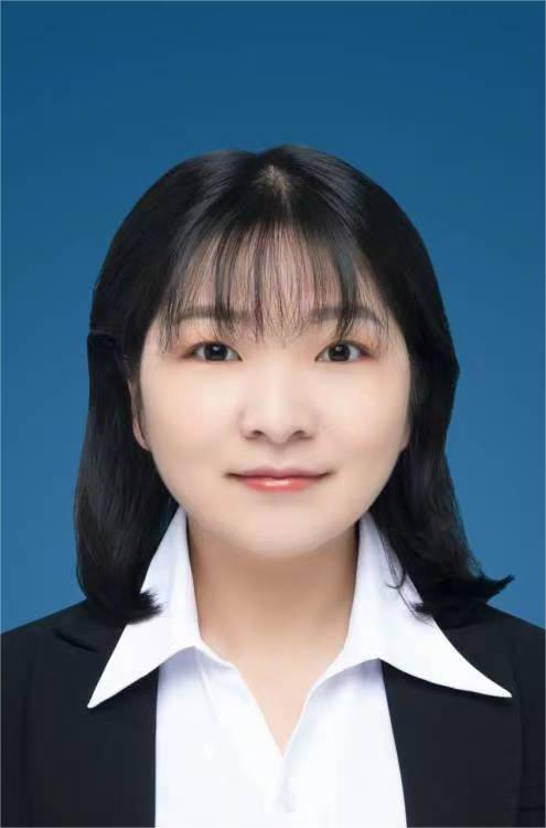 李利.jpg 李利.jpg