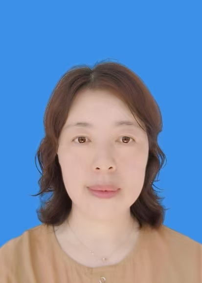 张琴.jpg 张琴.jpg